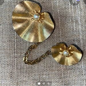 Elegant Gold Floral Pearl Brooch